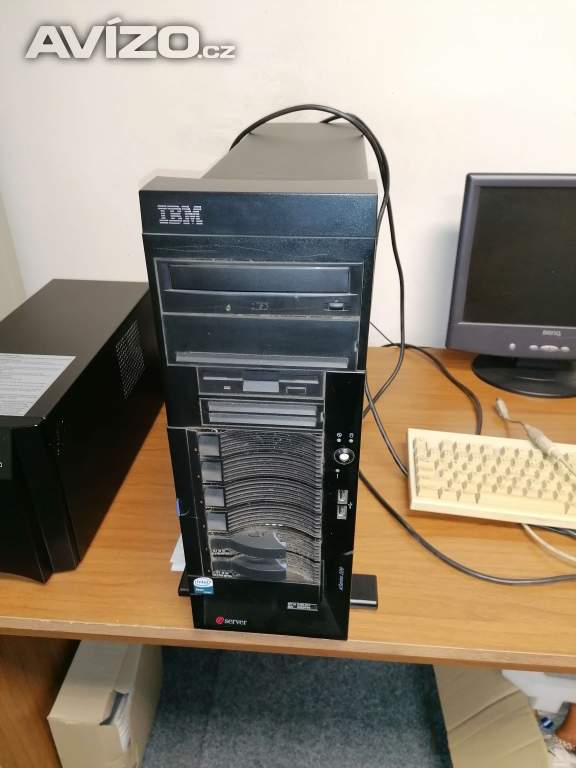 server IBM xSeries 226 intel XEON