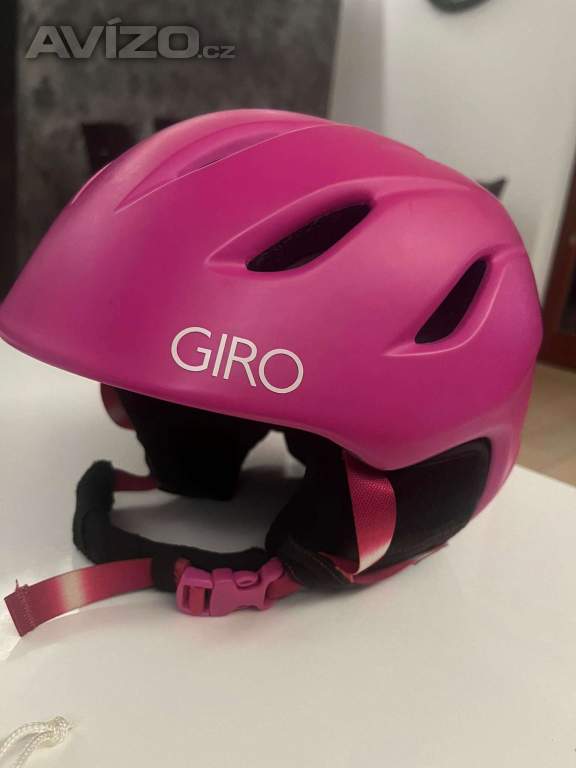 Lyžařská helma GIRO + brýle BLIZ