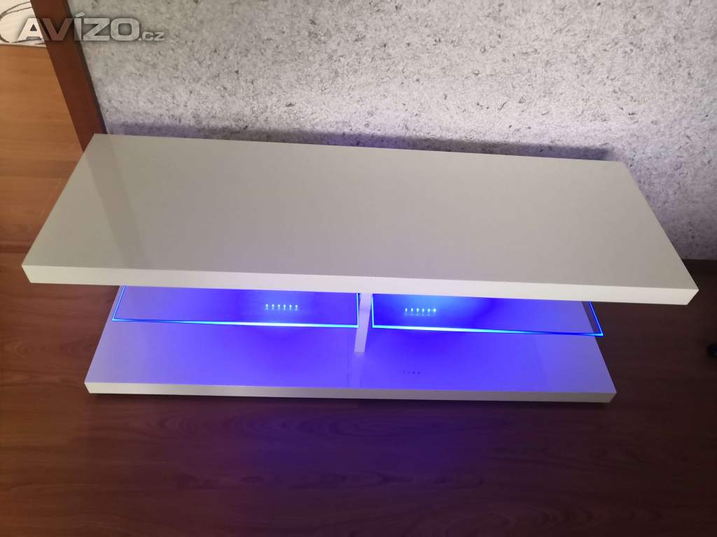Prodám stolek