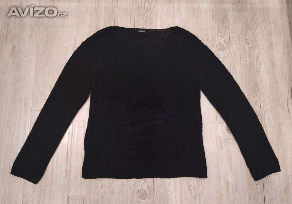 Dámský svetřík vel.S 