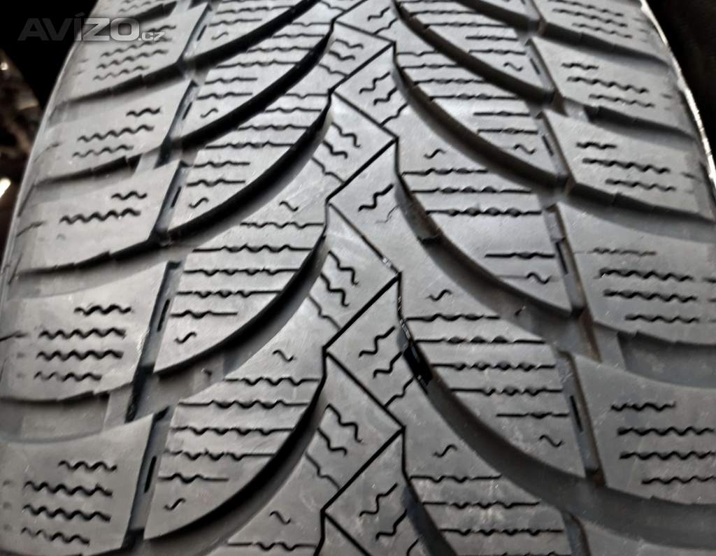 3x 2ks zimních pneu 205/60 R16: 