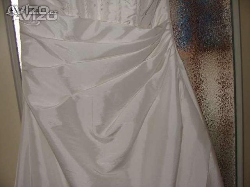 Foto inzerátu Svatební šaty ROMANTICA