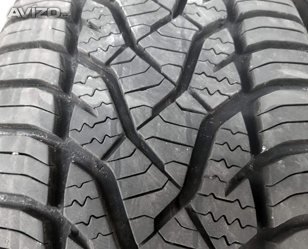 2ks pěkných zimních pneu 185/65 R15 Barum