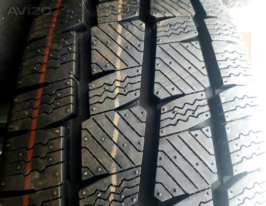1ks nové zimní zátěž. pneu 225/70 R15C TORQUE TQ5000
