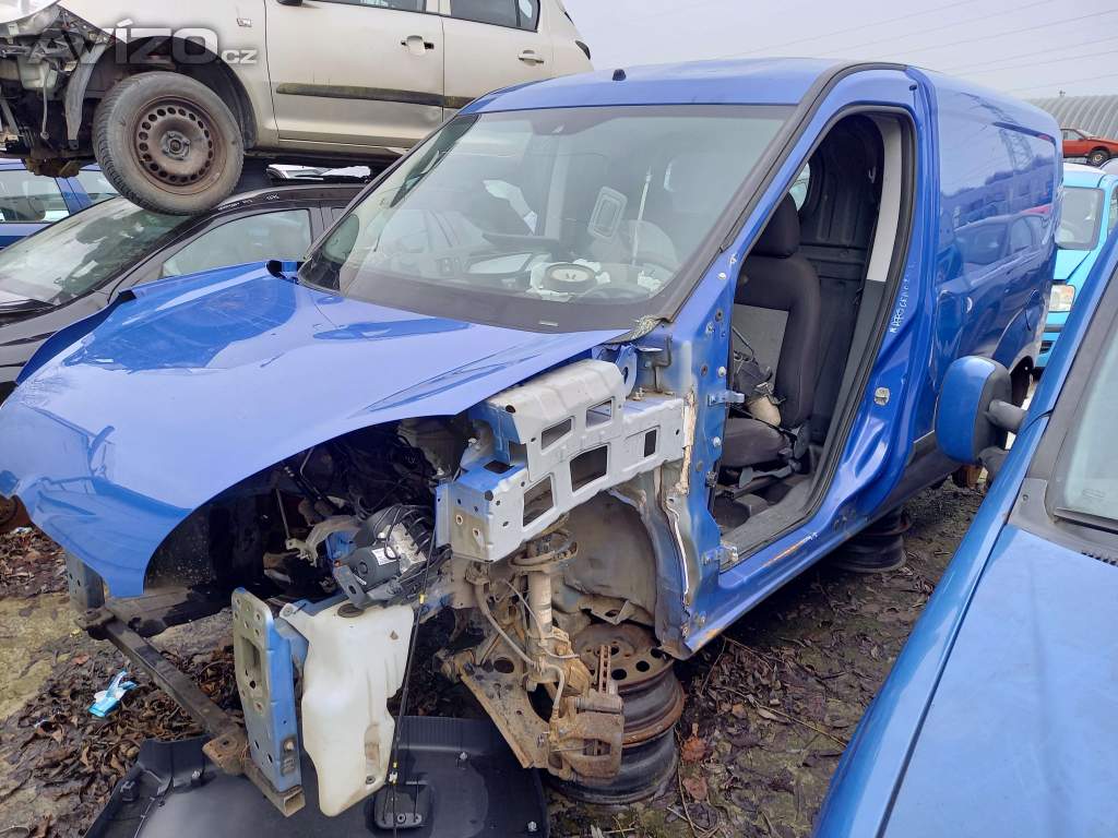 Fiat Doblo 1.3 ( 263A200 ) 66kW r.2013 modrá