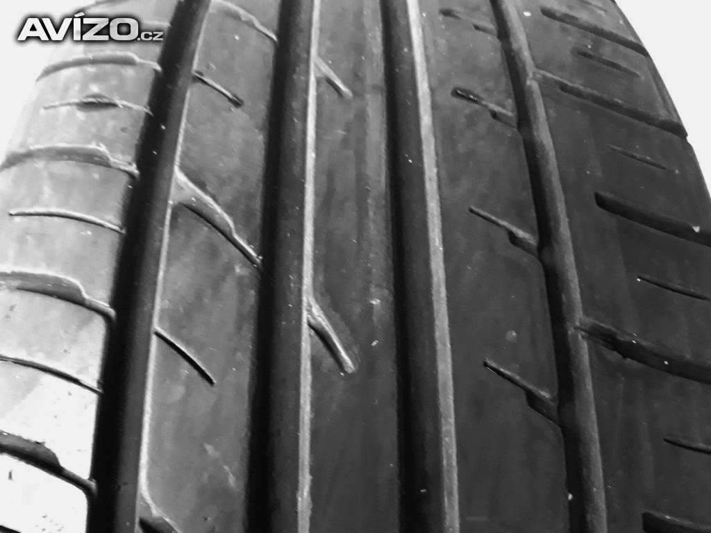 2ks pěkných letních pneu 225/55 R18 Falken
