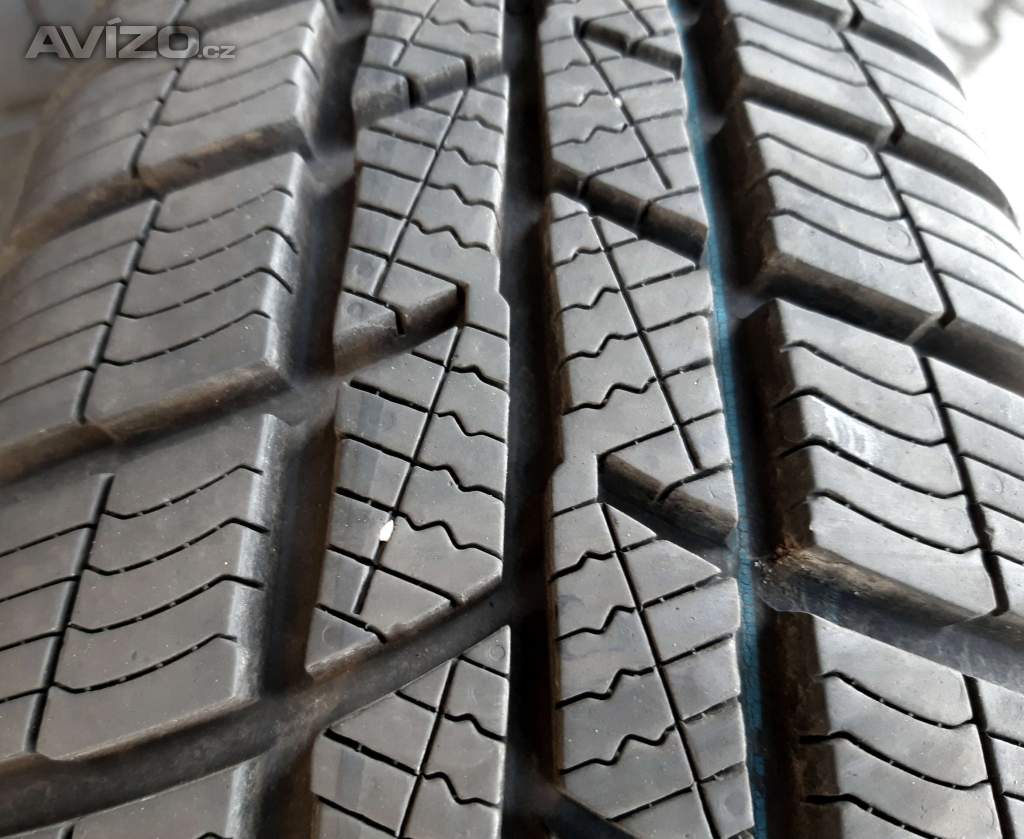 1ks nové zimní pneu 165/70 R13 Barum