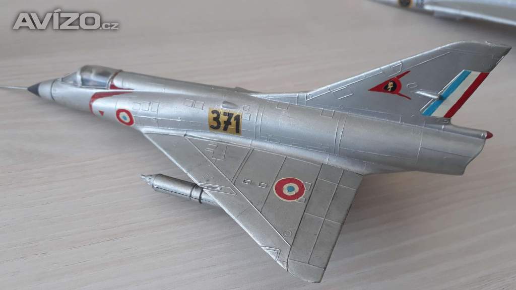 Dassault Mirage IIIC - nekompletní model 