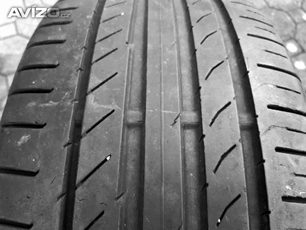 2x 2ks letních pneu 225/40 R18: