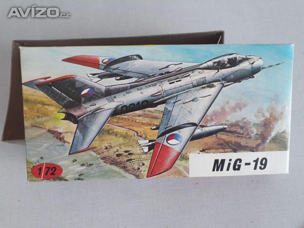  MiG-19 KoPro 1:72 - krabička a návod ke stavbě