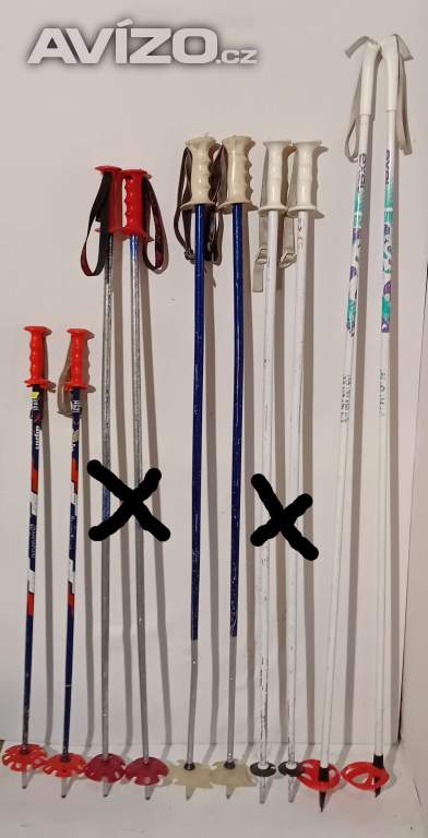 Starší lyžařské hůlky