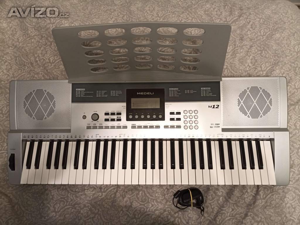 Keyboard Medeli M12