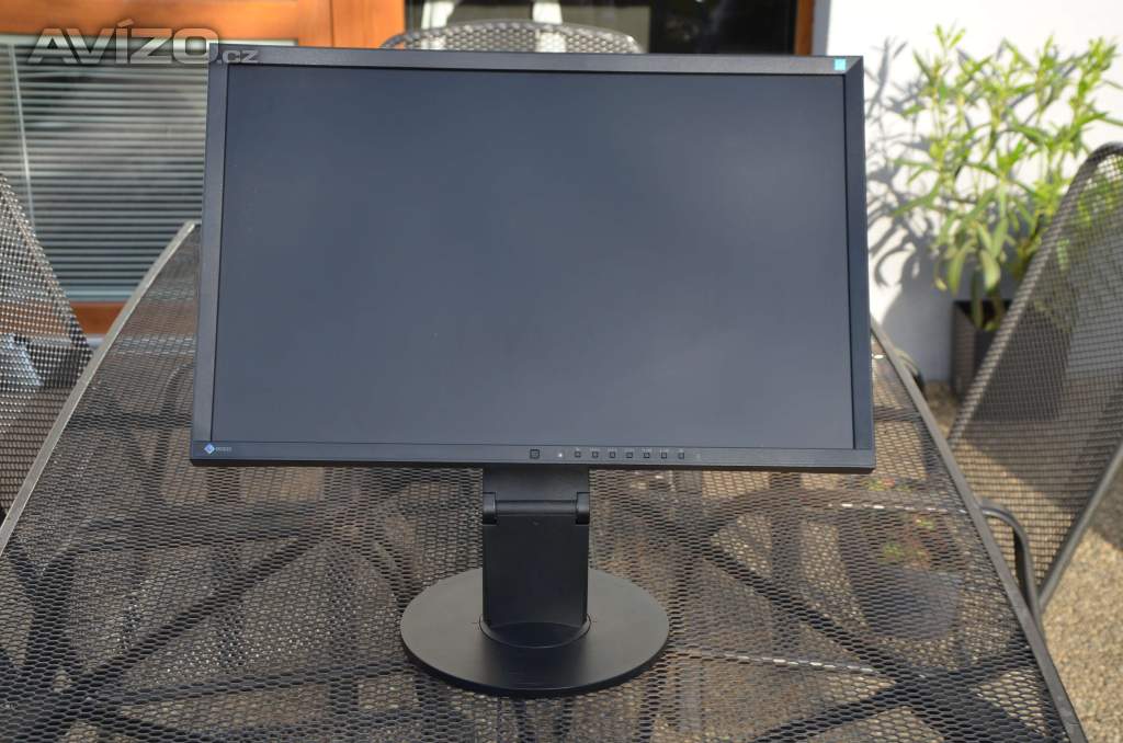 LCD monitor 24 Eizo FlexScan EV2436W