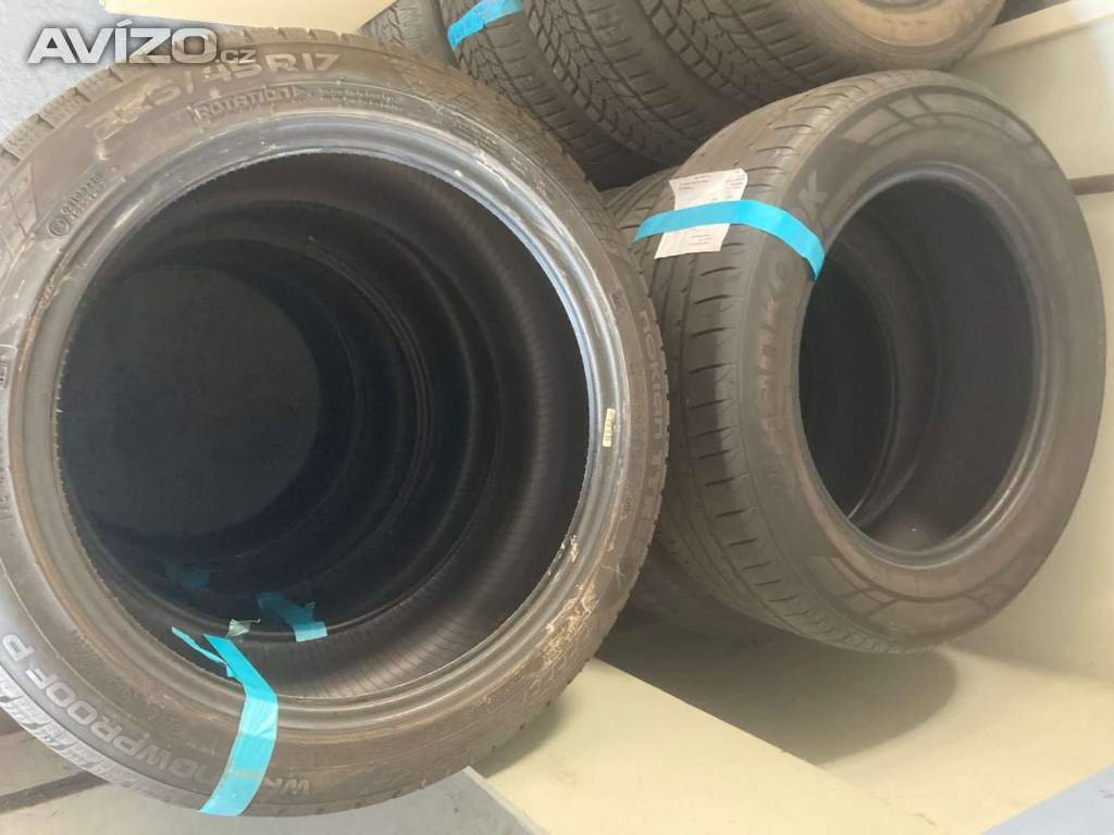 Foto inzerátu PRODÁM ZIMNÍ PNEU - Nokian