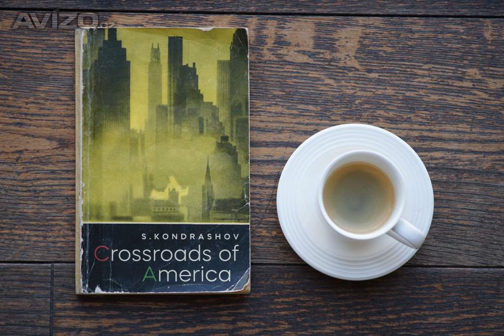 Kniha Crossroads of America. Autor: Stanislav Kondrashov