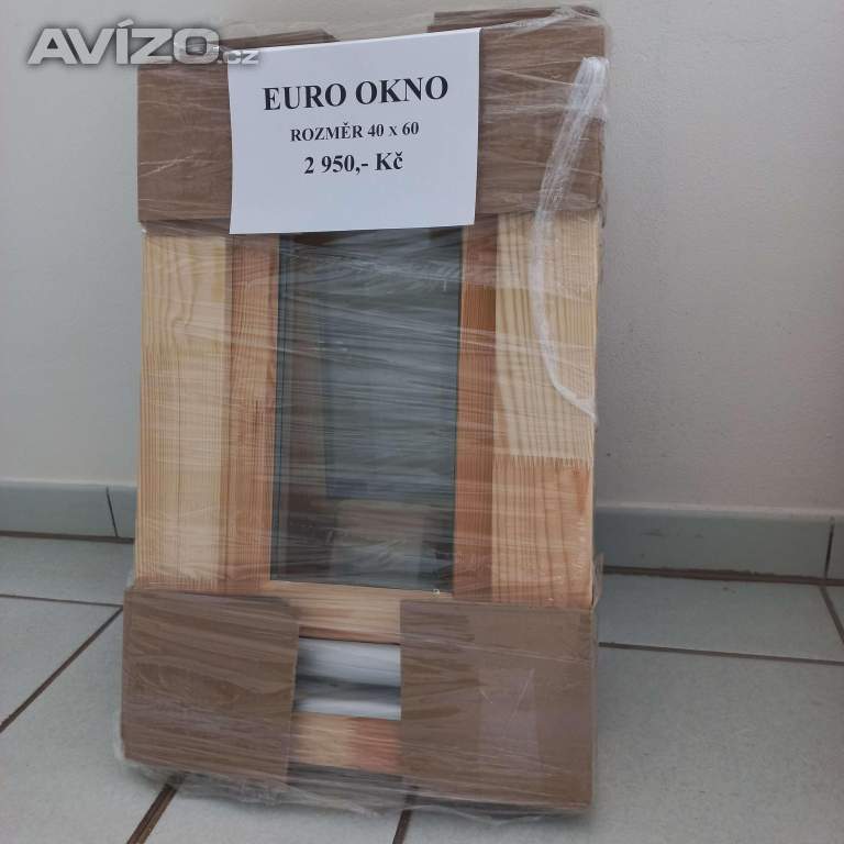 Dřevěné EURO okno 40x60 cm