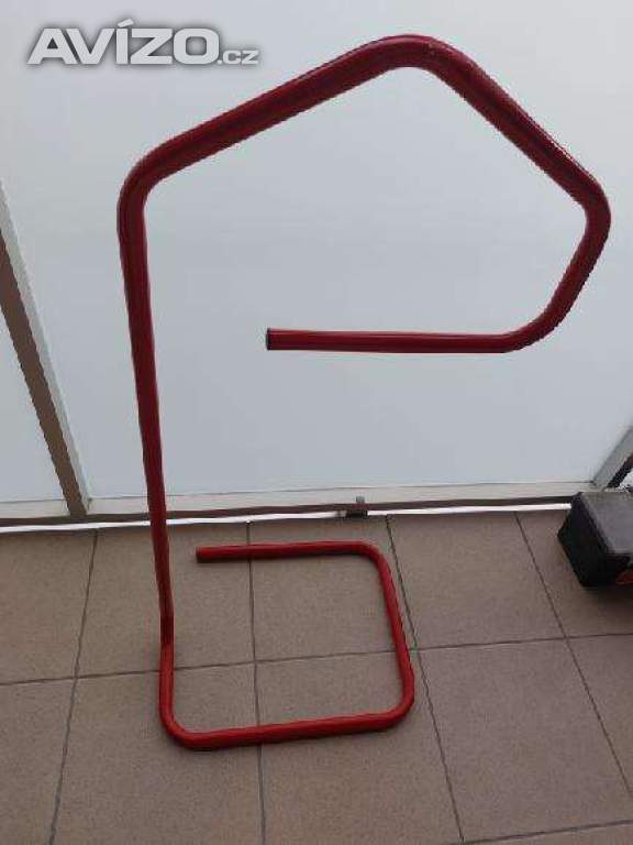 Věšák na oblečení