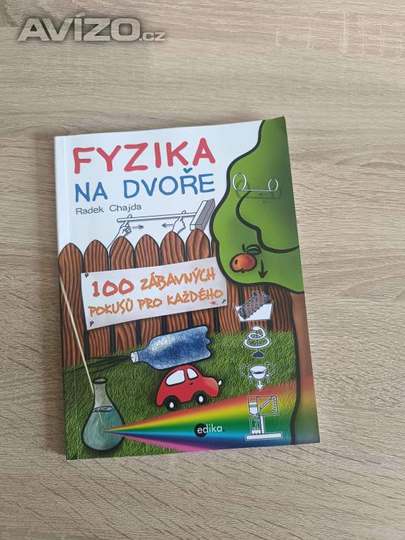 Učebnice Fyzika ve dvoře