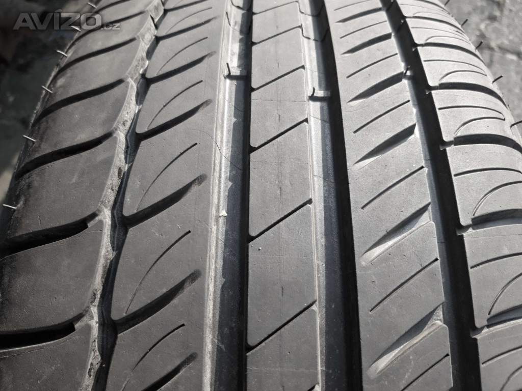 1ks zánovní letní pneu 215/55 R16 Michelin