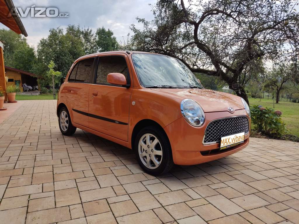 Prodám Daihatsu Trevis 1,0i benzín klima