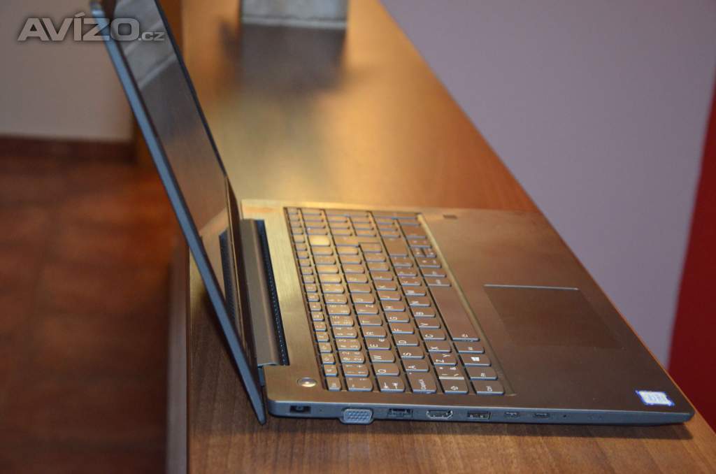 Foto inzerátu Lenovo V330 i5/8GB/SSD 256GB/záruka