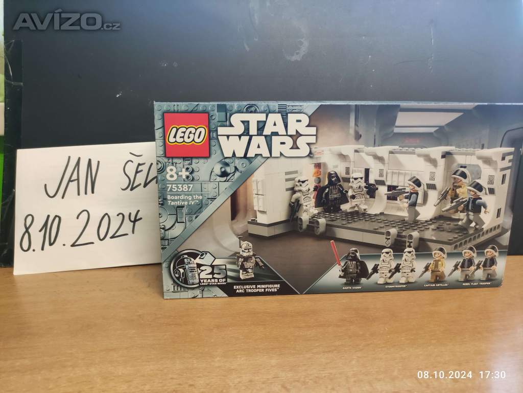 LEGO 75387 Star Wars - Nástup na palubu Tantive IV