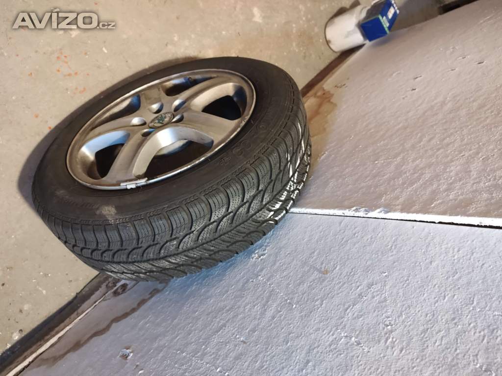Foto inzerátu Sada AL kola Octavia 1  185/60/R15