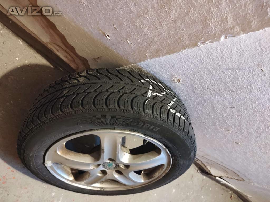 Foto inzerátu Sada AL kola Octavia 1  185/60/R15