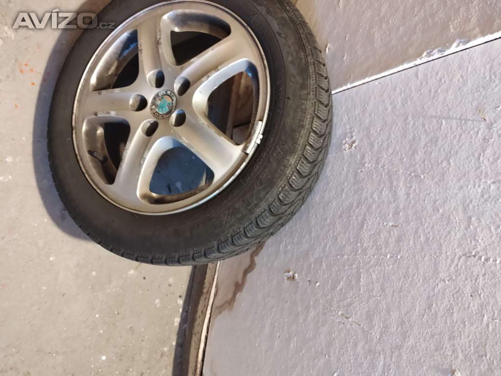 Foto inzerátu Sada AL kola Octavia 1  185/60/R15