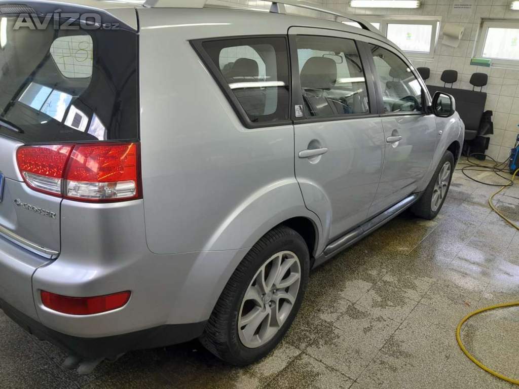 Citroën C-Crosser 2,2 HDi 16v 156