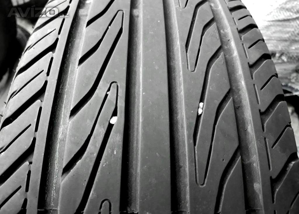 Sady nebo 2ks letních pneu 195/65 R15: