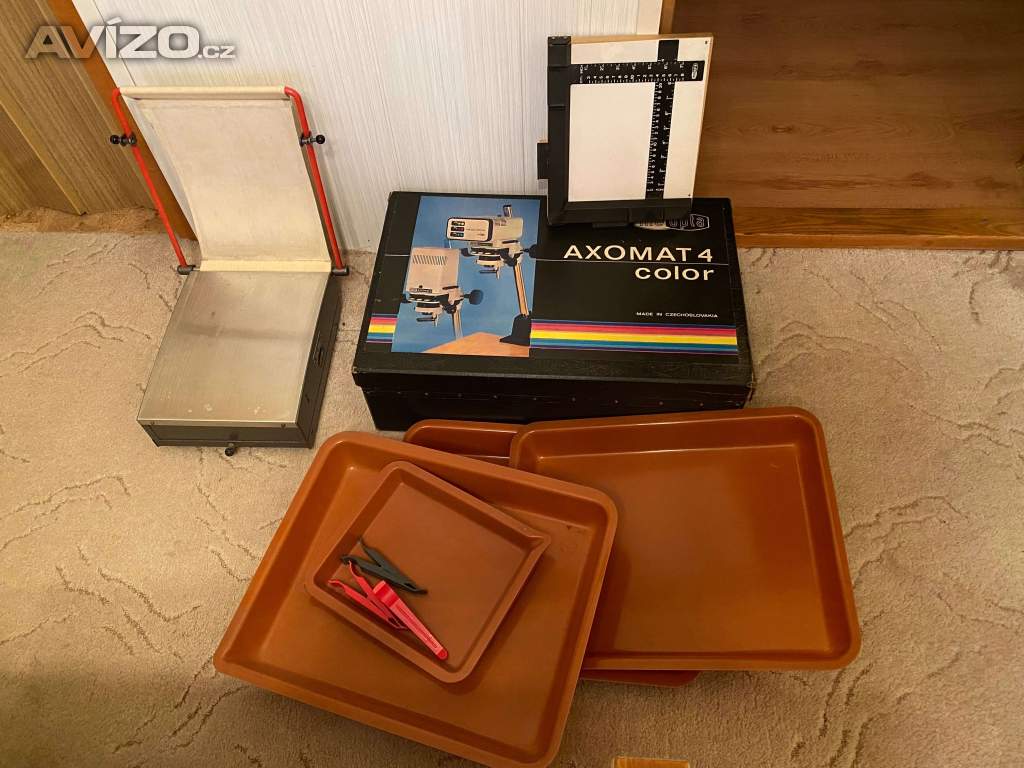 Meopta axomat 4 color - zvětšovací přístroj