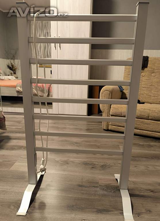 SILVERCREST® Elektrický sušák ručníků  