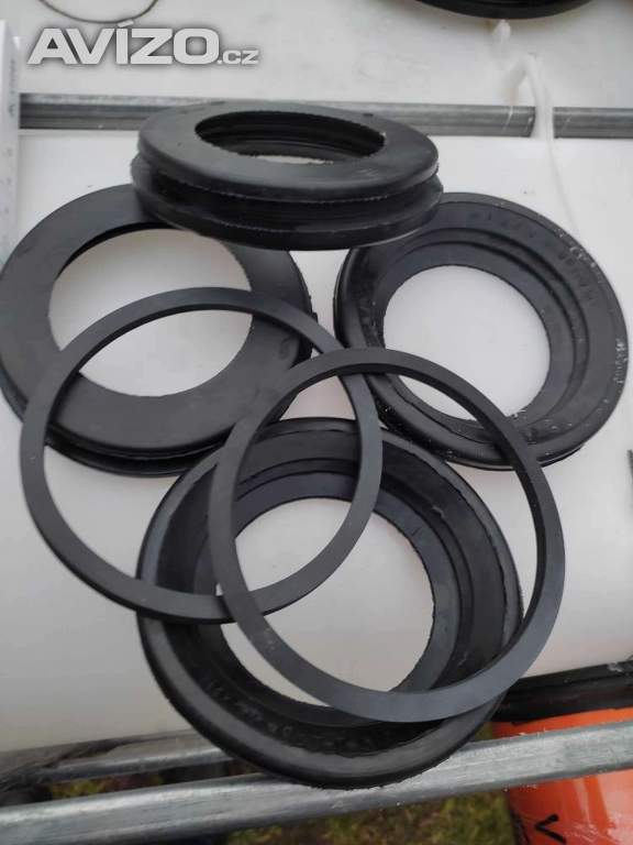 Foto inzerátu Těsnění, manžeta pro potrubí KG DN100/110mm PROSTĚJOV