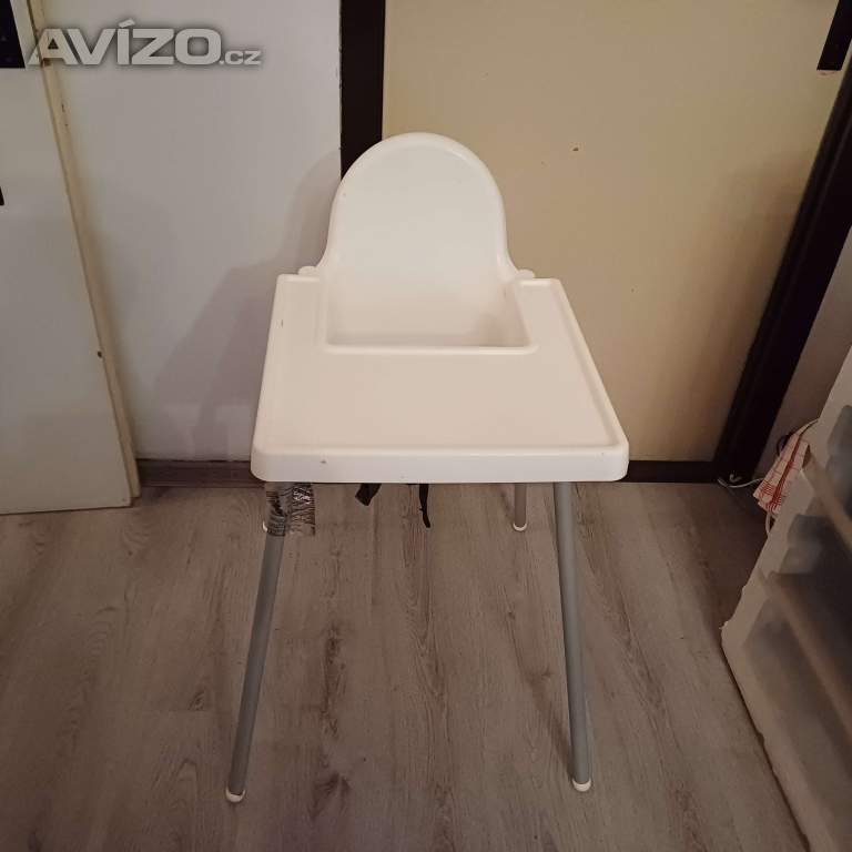 detska krmici zidlicka