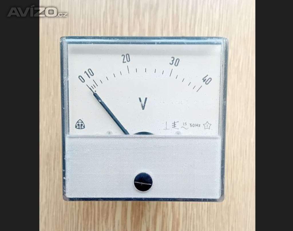  Ručkový meřák Metra 40V ~