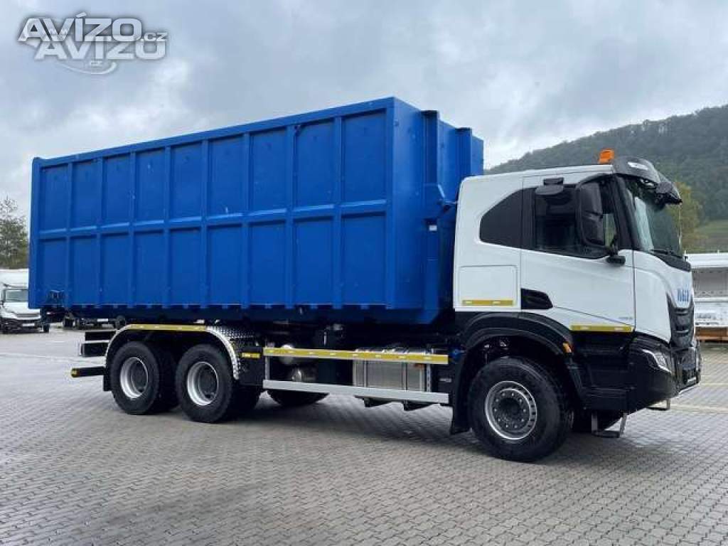 Kontejnerová doprava IVECO X-WAY 6x4