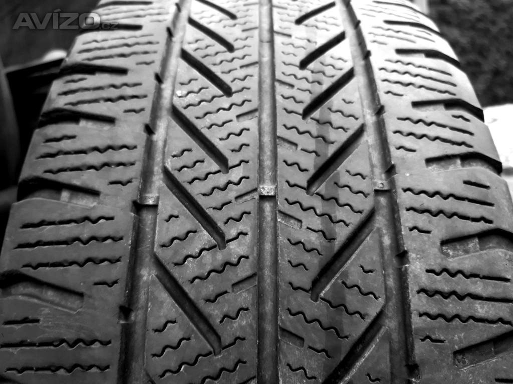 2ks M+S zátěž.  pneu 195/60 R16C