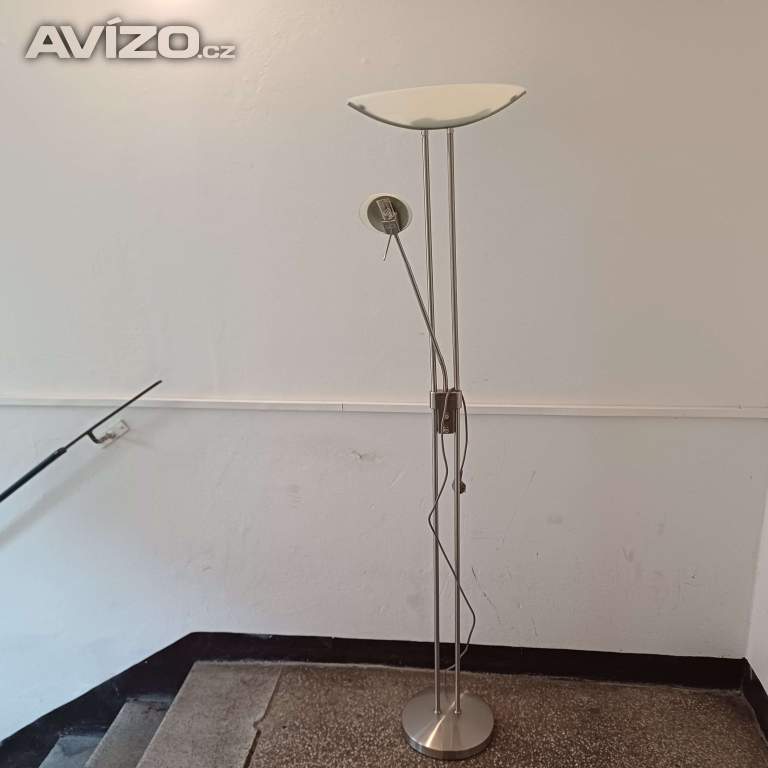 Stojací  lampa