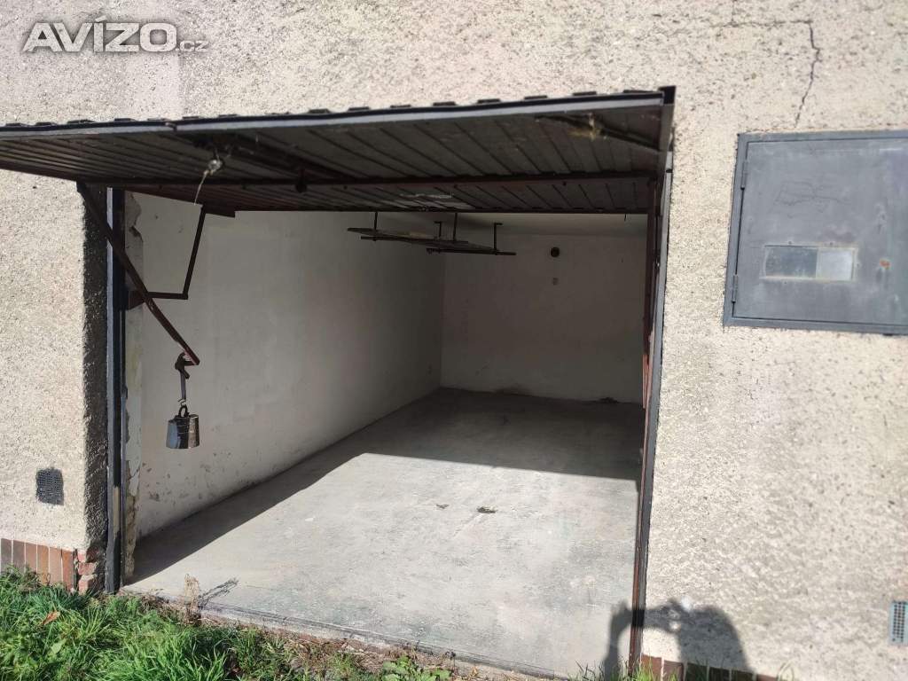 Pronájem garáže s elektřinou Ostrava centrum 23m2 u tanku