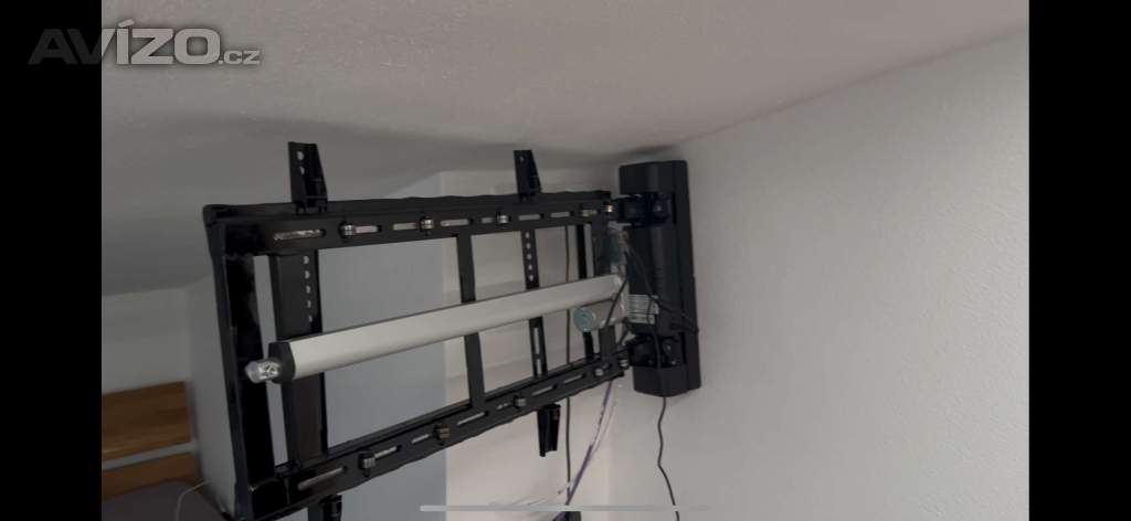 Prodám TV držák plně elektrický výklopný a výsuvný 