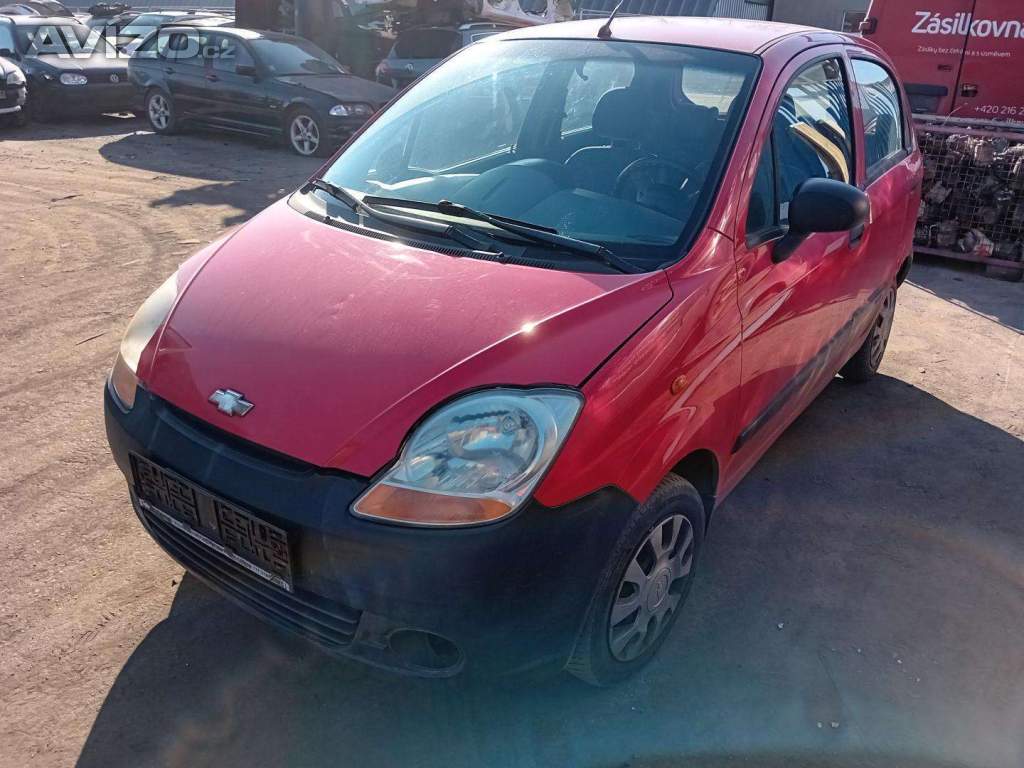 Chevrolet Spark 0.8 ( A08S3 ) 38kW r.2007 červená 