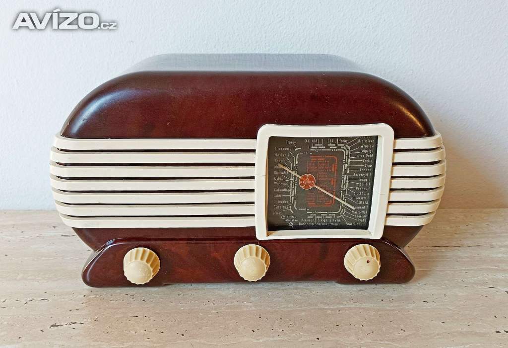 Starožitné krásné rádio Talisman 307U, excelentní stav, plně funkční