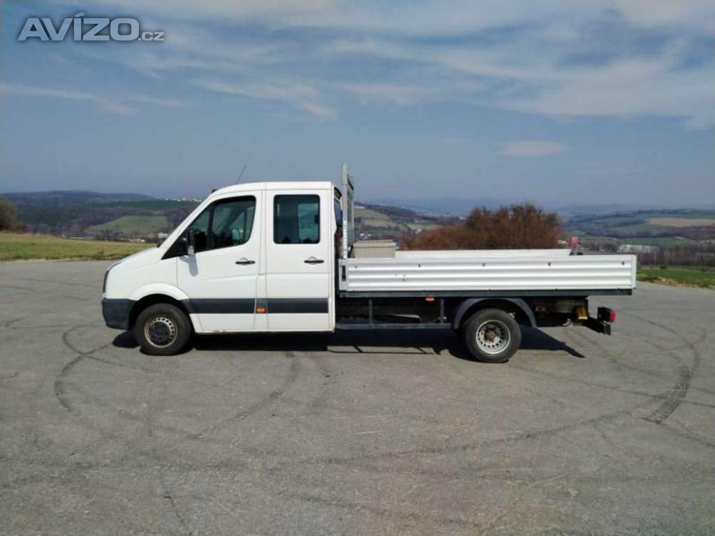 Volkswagen Crafter, 7 míst, dvojitá zadní kola, valník 