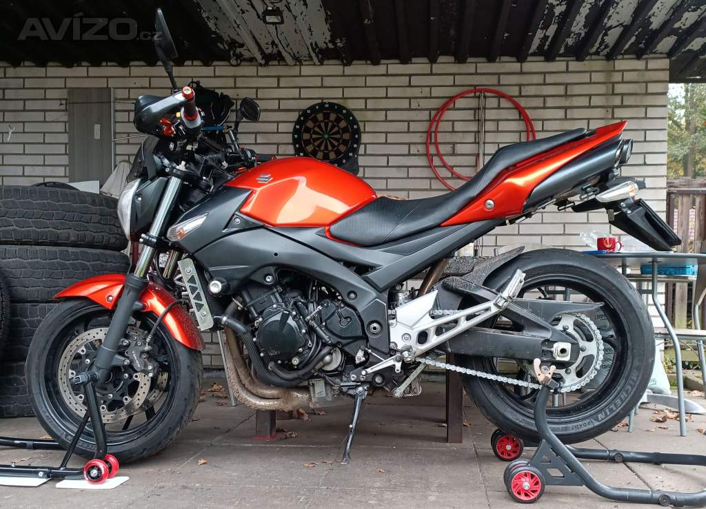 Suzuki GSR 600 2008