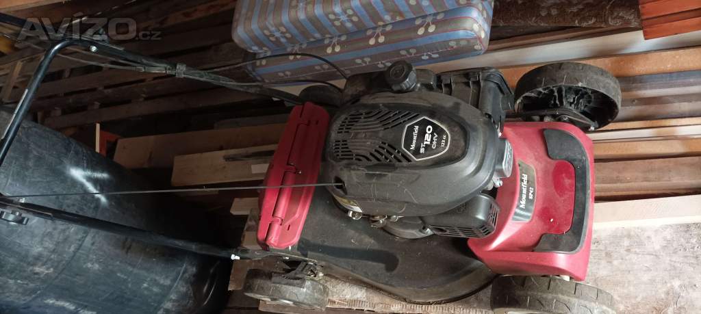 Benzínová sekačka Mountfield ST 120 OHV 123cc