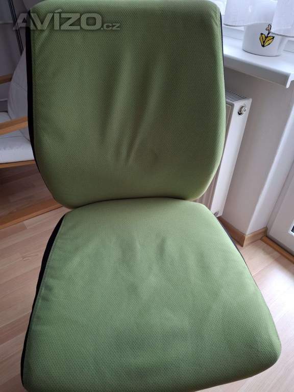 Dětská otočná židle