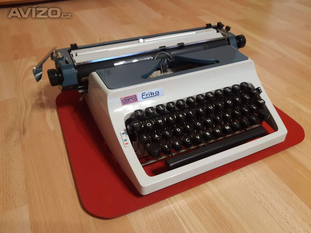 Psací stroj Erika