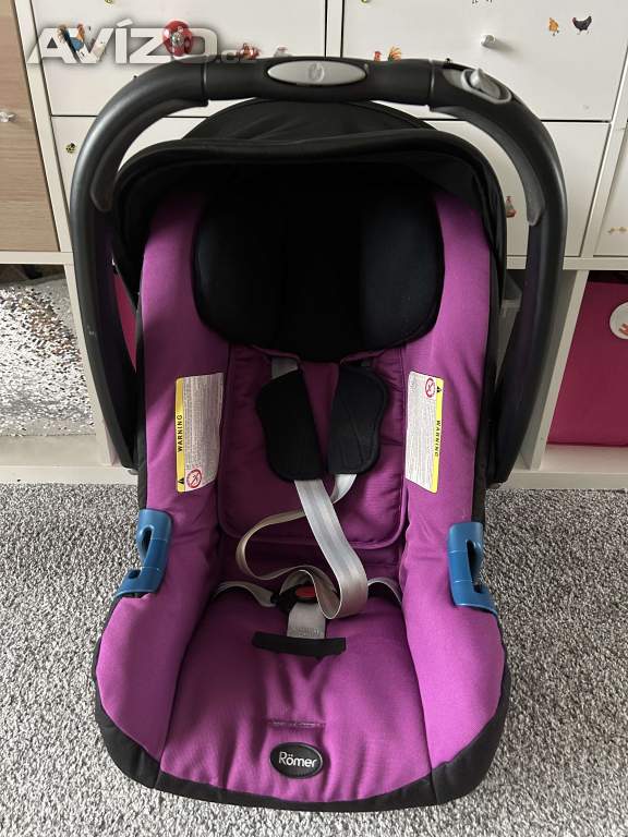 Prodám zánovní dětskou autosedačku Britax Römer Baby-Safe Plus SHR II Cool Berry