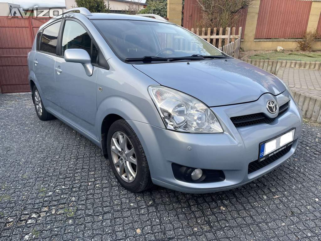 Toyota Corola VERSO 2.2 TDI(100 KW)
